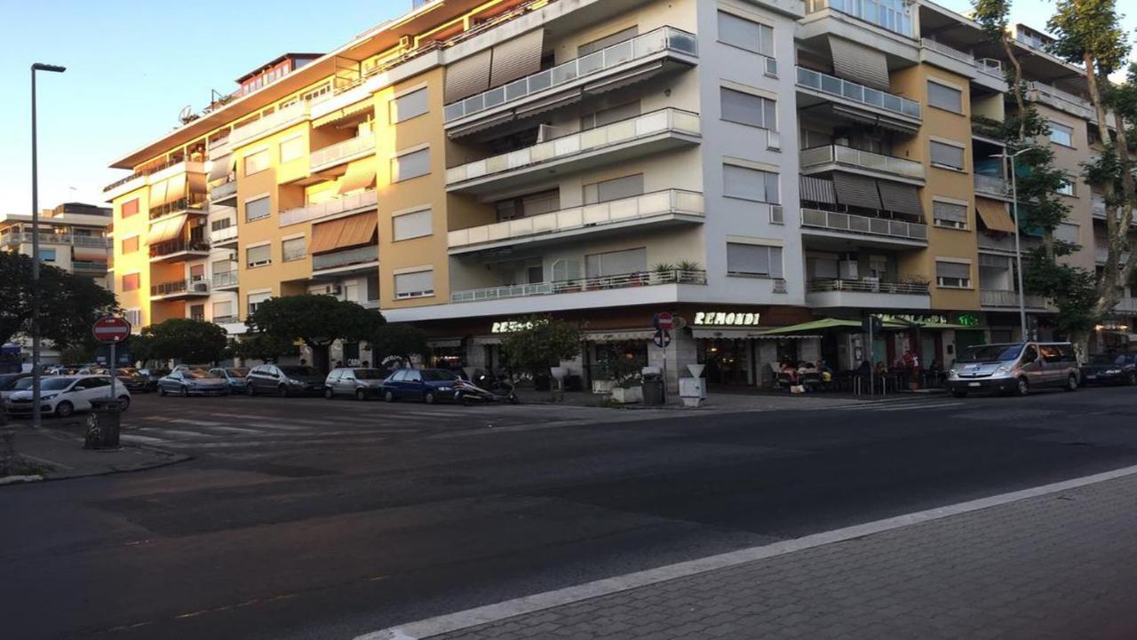 From Ostia Beach To Rome & Airport In A Heartbeat! Exteriér fotografie
